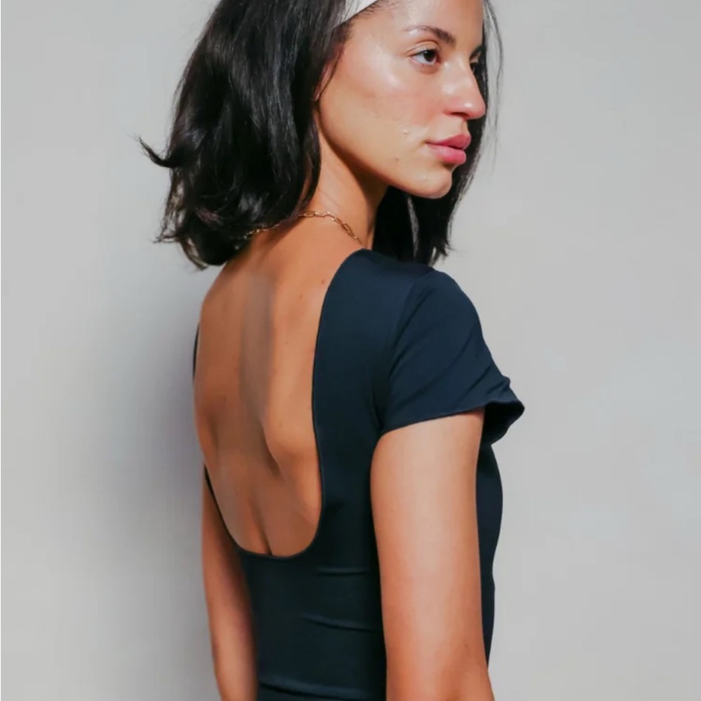 Black Activewear Top with Scoop Back